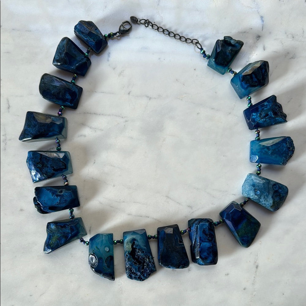 Iris & Lily Blue Agate necklace